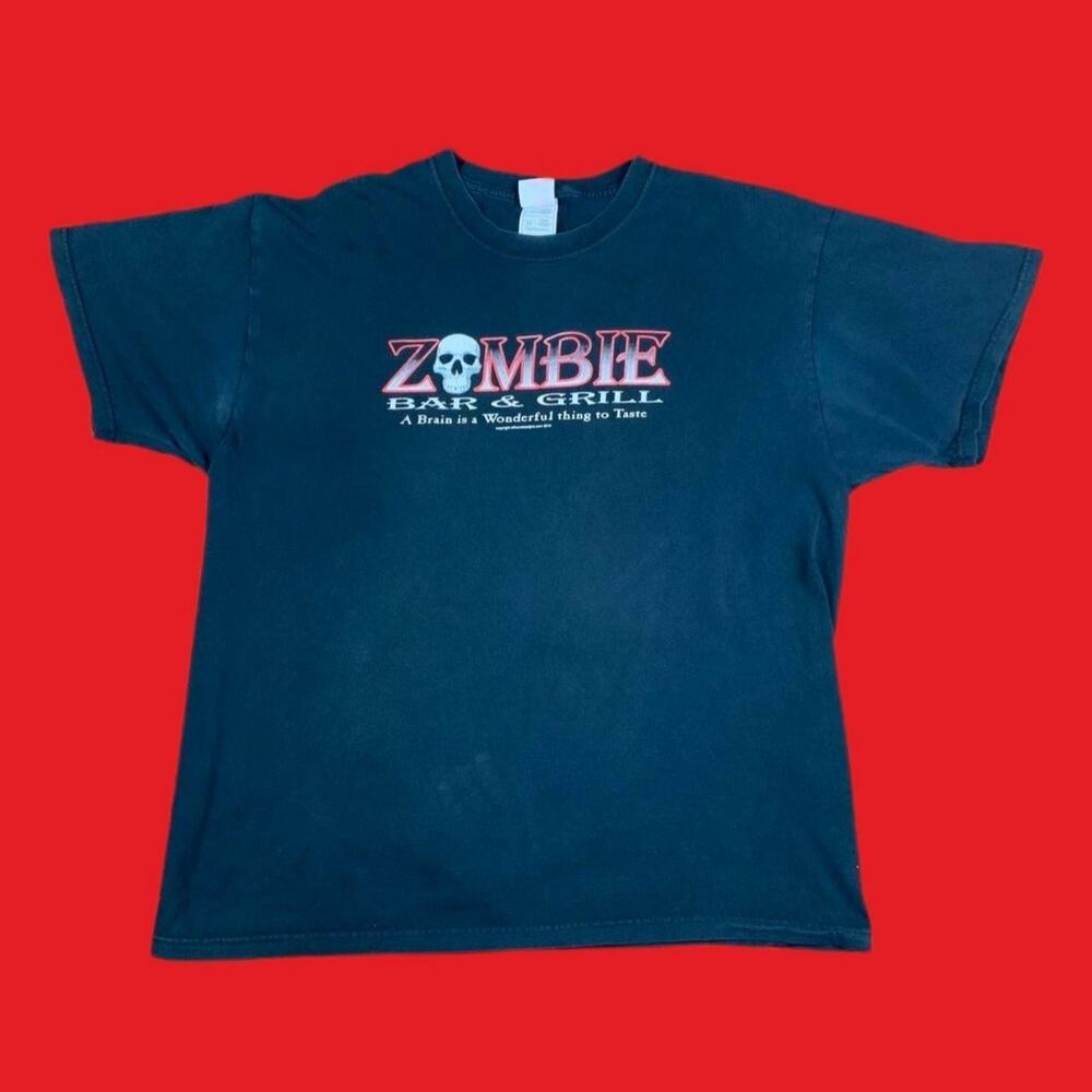 ZOMBIE BAR & GRILL GRAPHIC TSHIRT GOTH EMO PUNK